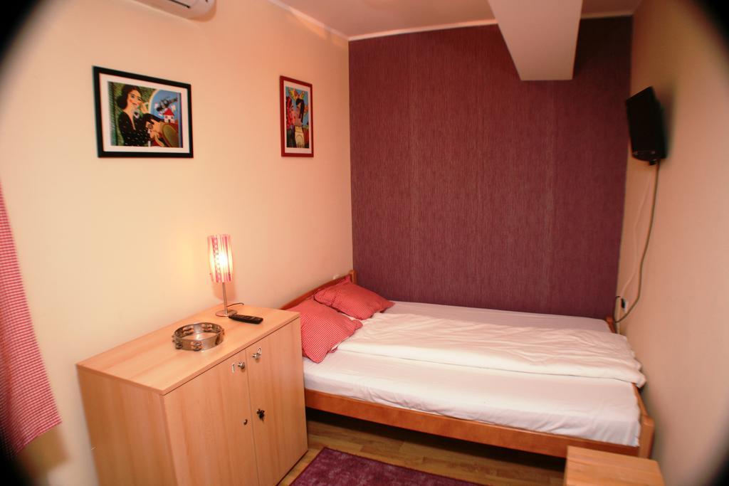 Hostel Jasmin Belgrade Luaran gambar